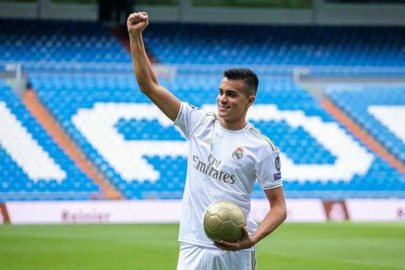 صفقة صامتة.. ريال مدريد يتخلى عن لاعبه رينيير جيسوس مجانًا