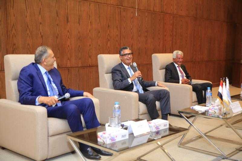 وزير التموين يلتقي قيادات الاتحاد العام للغرف التجارية بشأن ضبط الأسواق وتخفيض الأسعار