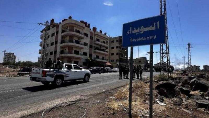 عطل الكابل + نفاد الوقود.. لماذا انقطعت الخدمات بالكامل في السويداء؟