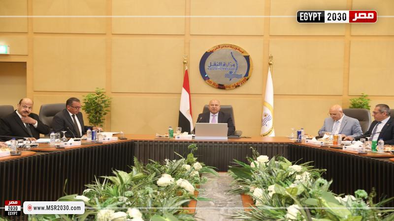 وزير الصناعة والنقل