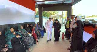 الداخلية تساعد كبار السن والمواطنين للأدلاء بأصواتهم فى انتخابات مجلس الشيوخl صور