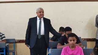 وكيل تعليم الأقصر يتابع امتحانات الدور الثاني للشهادة الإعدادية بعدد من المدارس