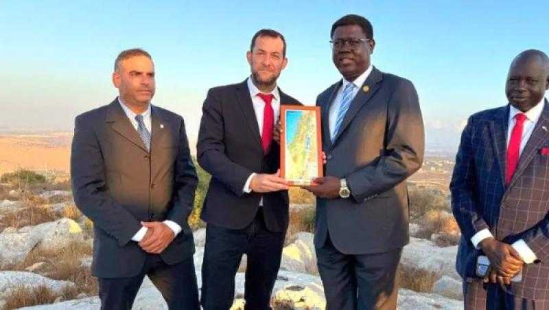 تفاصيل عاجلة حول زيارة وزير خارجية جنوب السودان إسرائيل