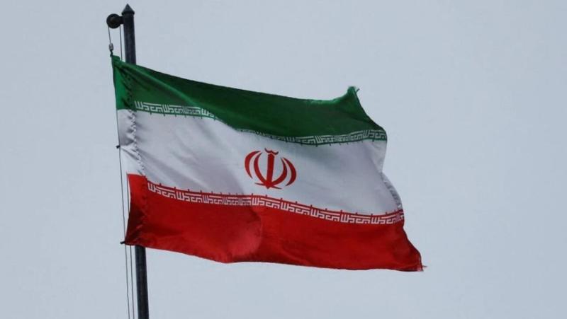 علم إيران 