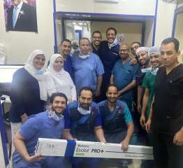 نجاح فريق طبى بجامعة القاهرة في إجراء أول تدخل من نوعه بمستشفيات الجامعة لتغيير الصمام الأورطي باستخدام تقنية القسطرة TAVI وبدعم من جهاز ECMO لمريض