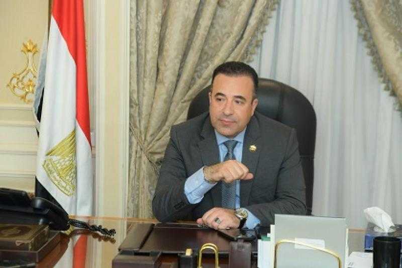 برلماني: تحقيقات موسعة في قضايا غسيل الأموال والمحتوى غير الأخلاقي بمواقع التواصل الاجتماعي