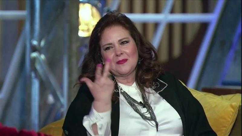 الفنانة دلال عبدالعزيز..  ذكرى رحيل الجسد وبقاء الروح