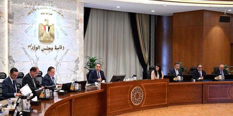 رئيس الوزراء يترأس اجتماع المجموعة الوزارية الاقتصادية| تفاصيل