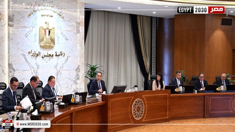 رئيس الوزراء يترأس اجتماع المجموعة الوزارية الاقتصادية