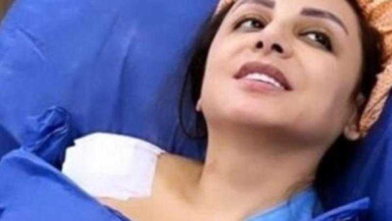 ”جراحة ناجحة” محمود سعد يطمئن الجمهور على صحة أنغام