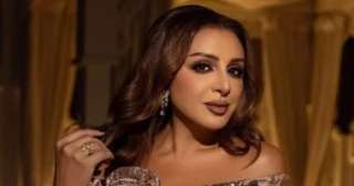 يسرا تساند أنغام: وحشتينا وإن شاء الله ترجعي تنوري الدنيا كلها بصوتك وضحكتك