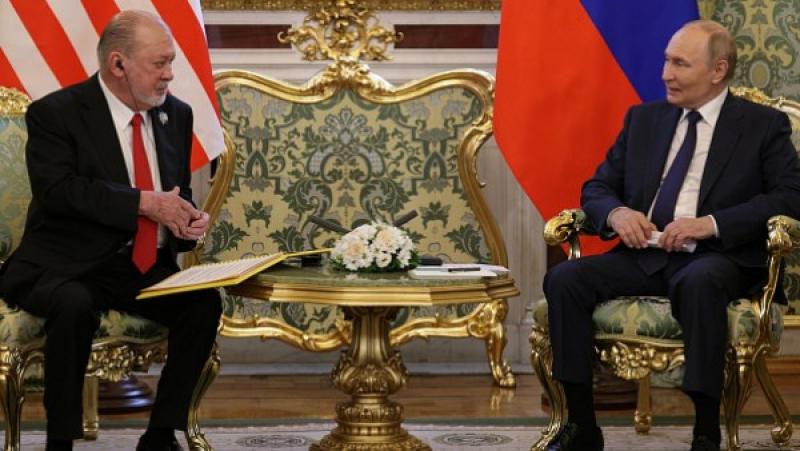 ملك ماليزا و بوتين 