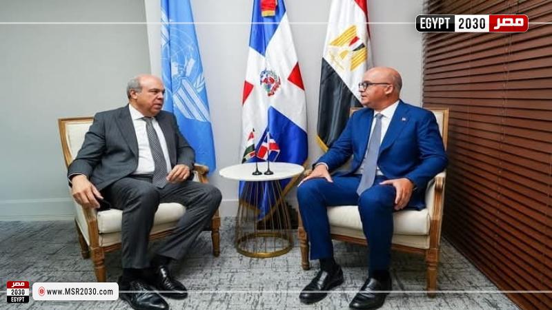 وزير الطيران المدني 