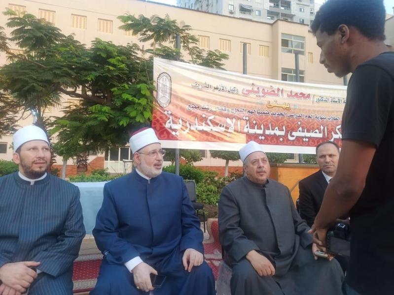 رئيس المعاهد الأزهرية: معسكرات الوافدين تعزز الانتماء وتفتح آفاق التفاعل بين الثقافات