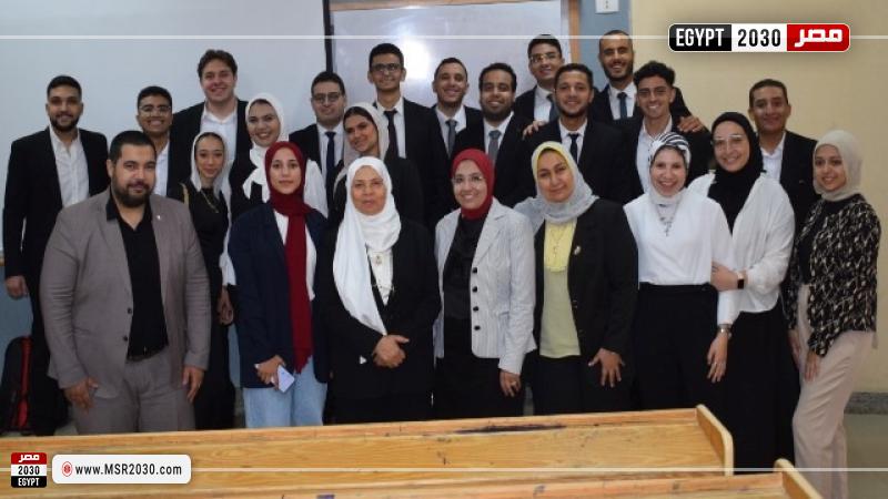 كلية الإدارة بالجامعة الروسية المصرية