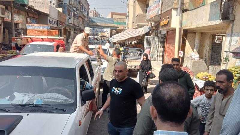 محافظ أسيوط: استمرار حملات إزالة الإشغالات بحي شرق لتحقيق الانضباط والحفاظ على المظهر الحضاري بالشوارع