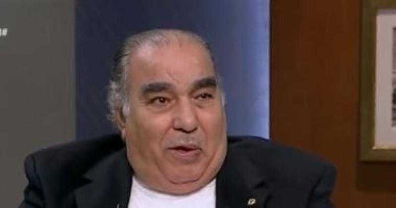 عزاء الفنان سيد صادق في مسجد الشرطة بالشيخ زايد اليوم