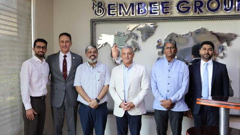 محافظ الإسماعيلية يستقبل سفير الهند ويتفقدان مصانع EMBEE بالمنطقة الحرة الاستثمارية