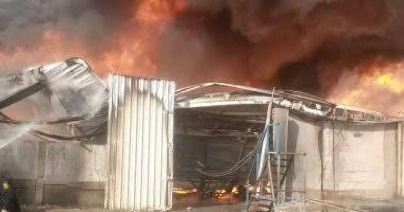 حريق مصنع 