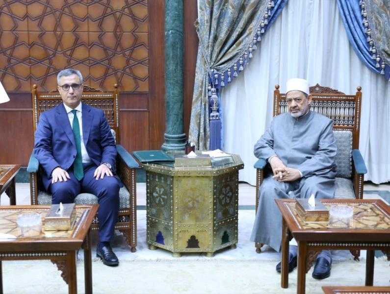 شيخ الأزهر: مستعدون لزيادة المنح الدراسيَّة لأبناء الجزائر وتدريب الأئمَّة الجزائريين في أكاديمية الأزهر لتدريب الأئمة
