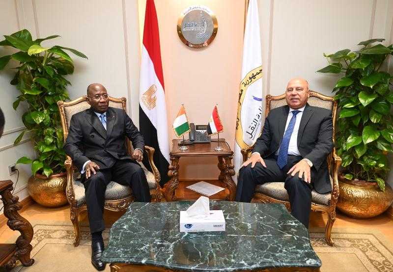 وزير الصناعة والنقل يستقبل وزير الخارجية والتكامل الافريقي والايفواريين بالخارج بجمهورية كوت ديفوار