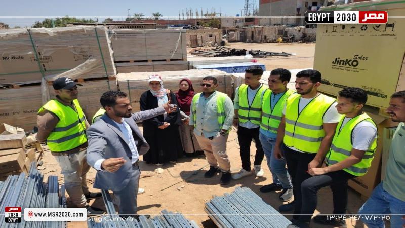 طلاب جامعة الدلتا التكنولوجية 