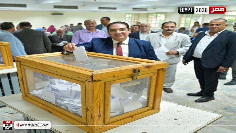 رئيس جامعة القاهرة