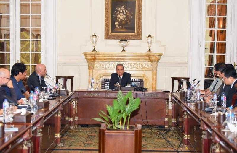وزير الخارجية يستعرض محددات الموقف المصرى من التطورات الإقليمية مع ممثلي وسائل الإعلام الأجنبية المعتمدة بمصر