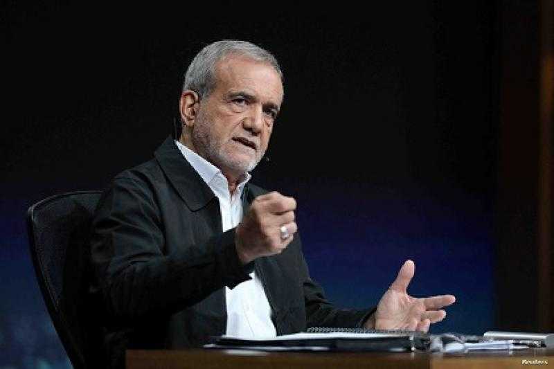 الرئيس الإيراني يزور أرمينيا وسط تحولات إقليمية بعد توقيع اتفاق سلام تاريخي