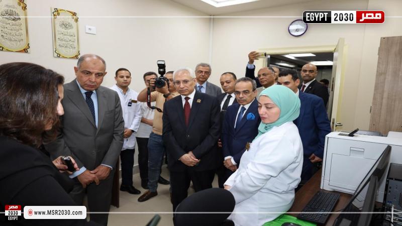 رئيس جامعة المنيا 