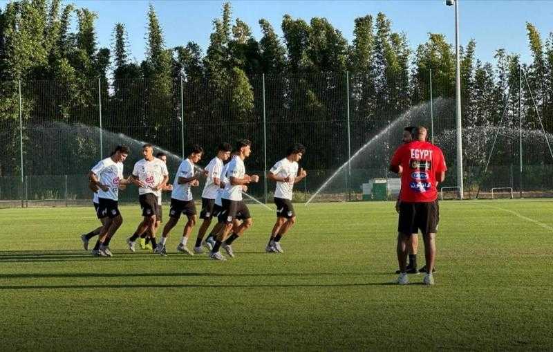 بعثة منتخب 20 سنة تصل القاهرة بعد معسكر المغرب