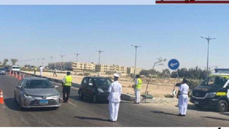 المرور: تحرير 896 مخالفة ملصق إلكتروني ورفع 37 سيارة ودراجة نارية خلال 24 ساعة