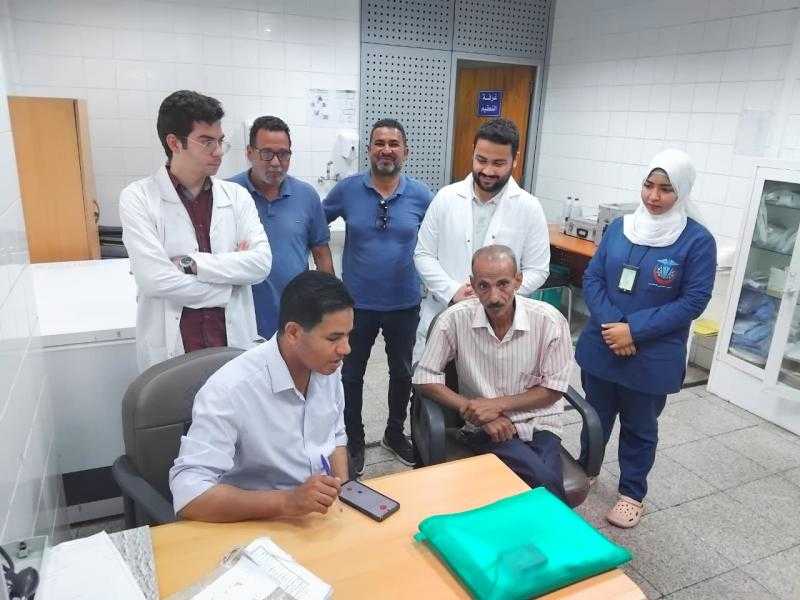 وكيل وزارة الصحة يتفقد مقر الحجر الصحي بمطار الأقصر الدولي
