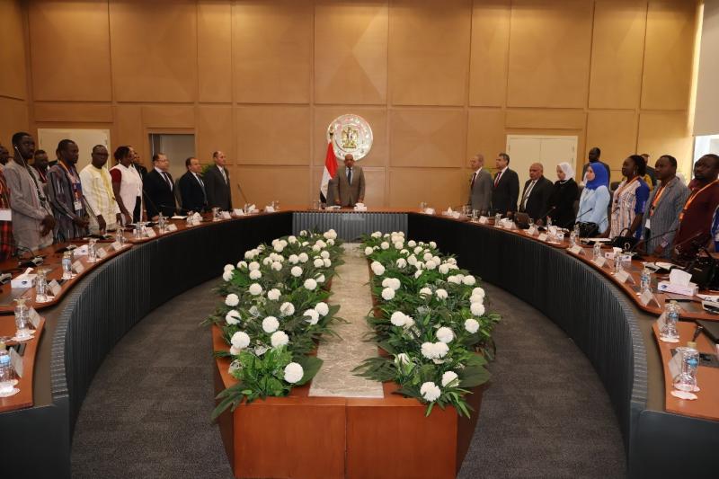 وزير الكهرباء يشهد احتفالية تخريج 25 متدربا إفريقياً بمجالات تطوير البنية التحتية والطاقة المتجددة