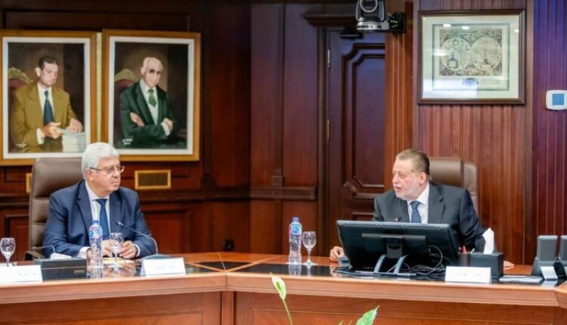 محافظ البنك المركزي: «بكالوريوس العلوم المصرفية» يهدف إلى تأهيل كوادر قادرة على تطوير القطاع المصرفي