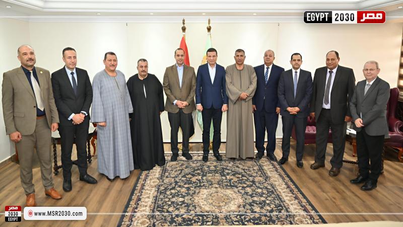 وزيرا الزراعة والشئون النيابية والقانونية