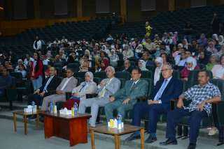 جامعة أسيوط تحتفل بتخريج الدفعة (21) من كلية الحاسبات والمعلومات