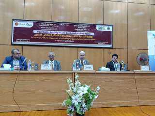جامعة أسيوط تطلق فعاليات الورشة العلمية التأهيلية لمحاكاة النظام المصرفي المصري بكلية التجارة
