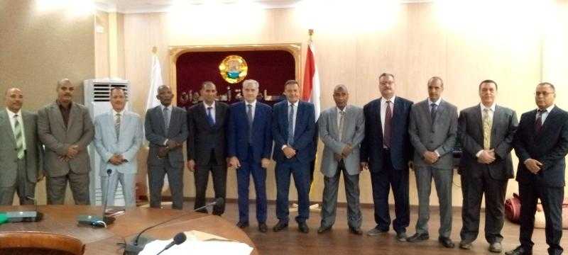 انعقاد لجنة اختيار عميد كلية العلوم بجامعة أسوان