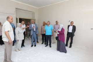 رئيس جامعة كفر الشيخ يتفقد معامل ومدرجات كلية الطب البيطري لمتابعة أعمال التطوير ورفع الكفاءة