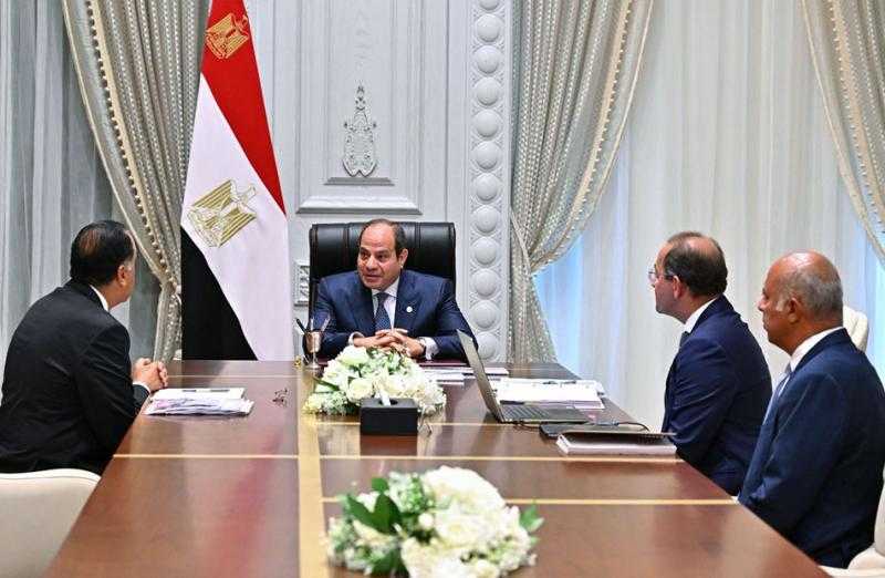 الرئيس السيسي يوجه باستمرار العمل على تحقيق فائض أولي وزيادة الإنفاق على برنامجي ”تكافل وكرامة”