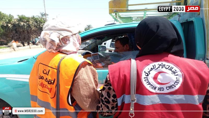 مشاركة متطوعو الهلال الأحمر في حملة القيادة الآمنة