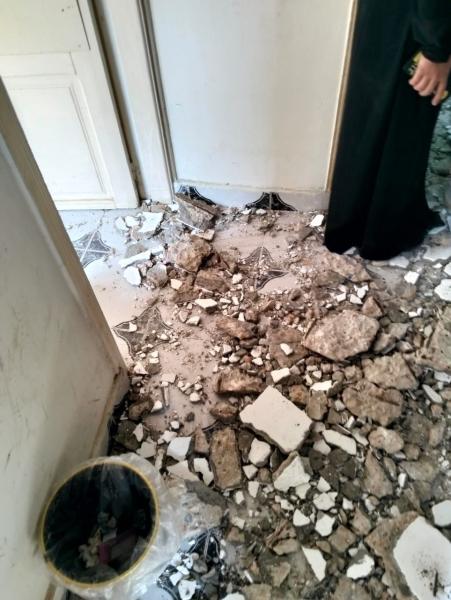أسرة تنجو من كارثة إثر انهيار سقف شقتها في المعادي