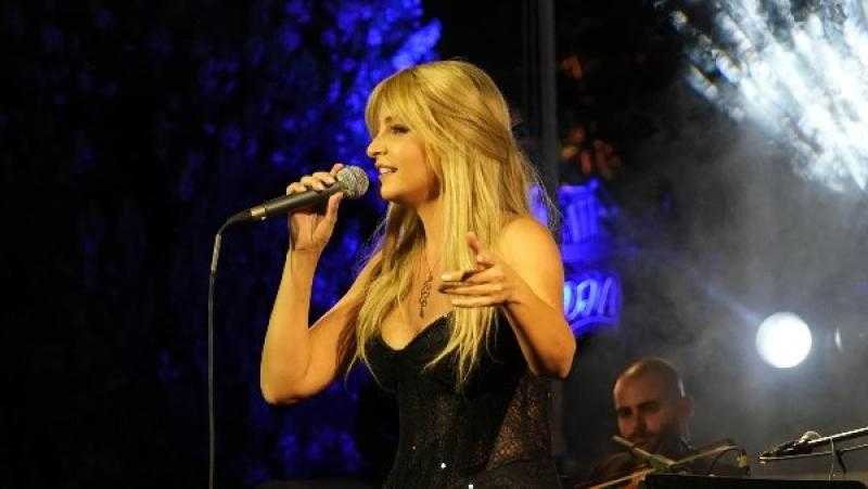 تانيا قسيس تفتتح مهرجان جزين الموسيقي بحفل جماهيري حماسي