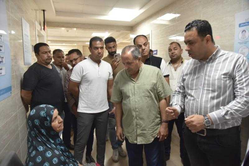 محافظ بورسعيد يتابع سير وانتظام تقديم  الخدمات الطبية والرعاية الصحية داخل وحدة طب أسرة قرية العاشر من رمضان