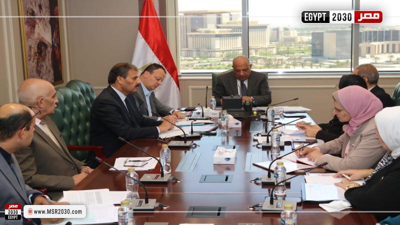 خلال اجتماع وزير الكهرباء