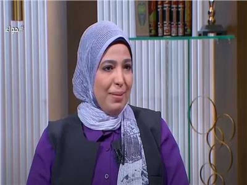 أمينة الفتوى بدار الإفتاء توضح علامات طهر المرأة وأحكام الإفرازات بعد الحيض