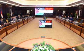 وزير الخارجية يؤكد لرئيس الوزراء الفلسطيني استمرار الجهود المصرية لوقف إطلاق النار في غزة
