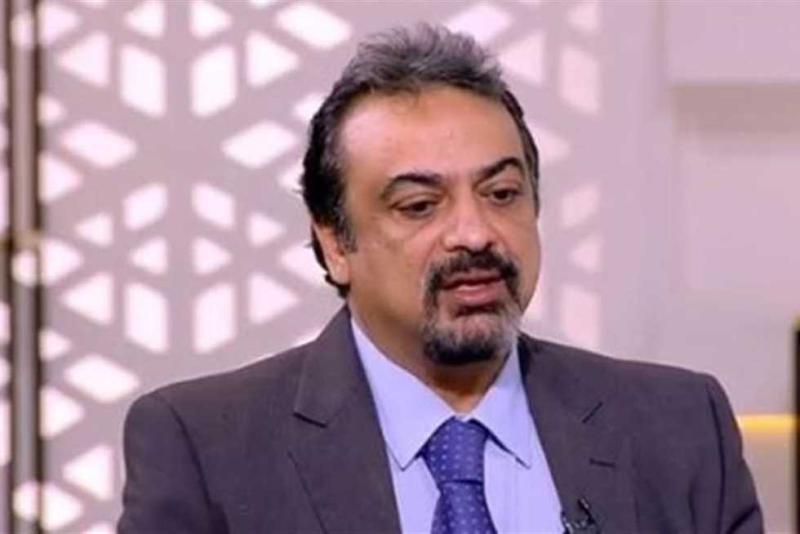 الدكتور حسام عبدالغفار 