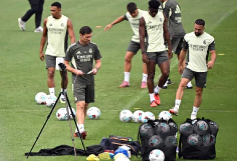 ريال مدريد ينهي استعداداته لمواجهة أوساسونا في افتتاحية الدوري